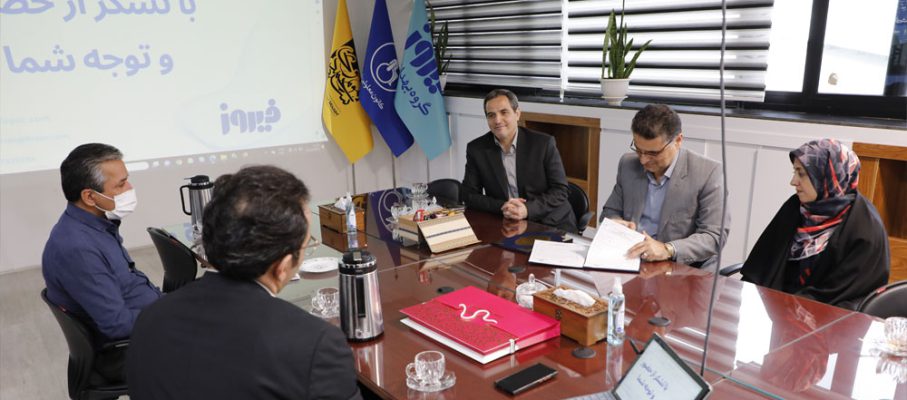 Signing of an industrial-research agreement between Firooz Health Group and Qazvin University of Medical Sciences